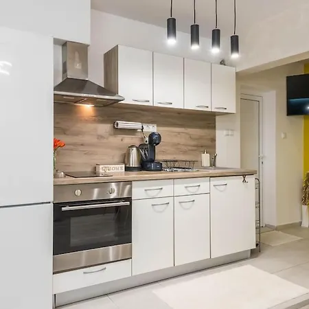 Artistic Space Near Chataldzha Apartment