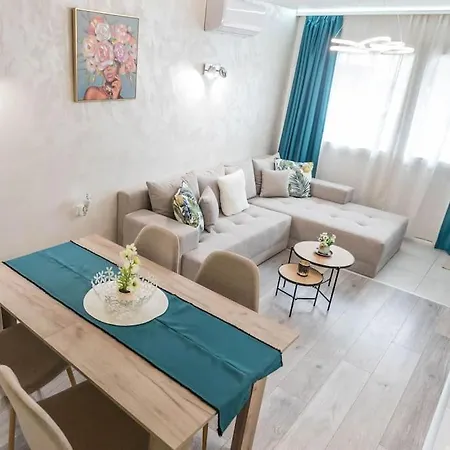 Appartement Artistic Space Near Chataldzha